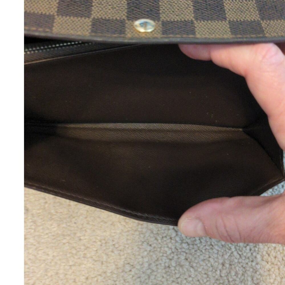 Louis Vuitton Sarah Long Wallet in Damier Ebene - Picture 7 of 13